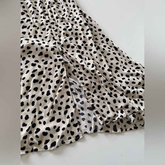 Lulu’s-Set a Trend-Dalmatian-Cheetah-Spot-Animal Print-Slip Style Skirt- Size S - Picture 13 of 14